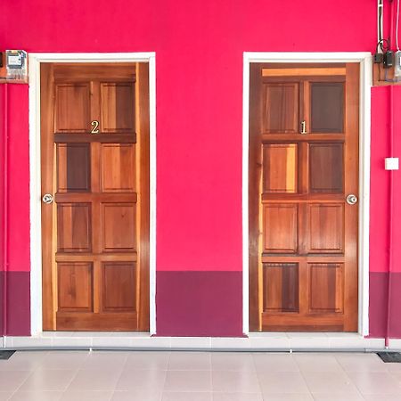 Rayyan'S Roomstay Pantai Kok Exteriér fotografie