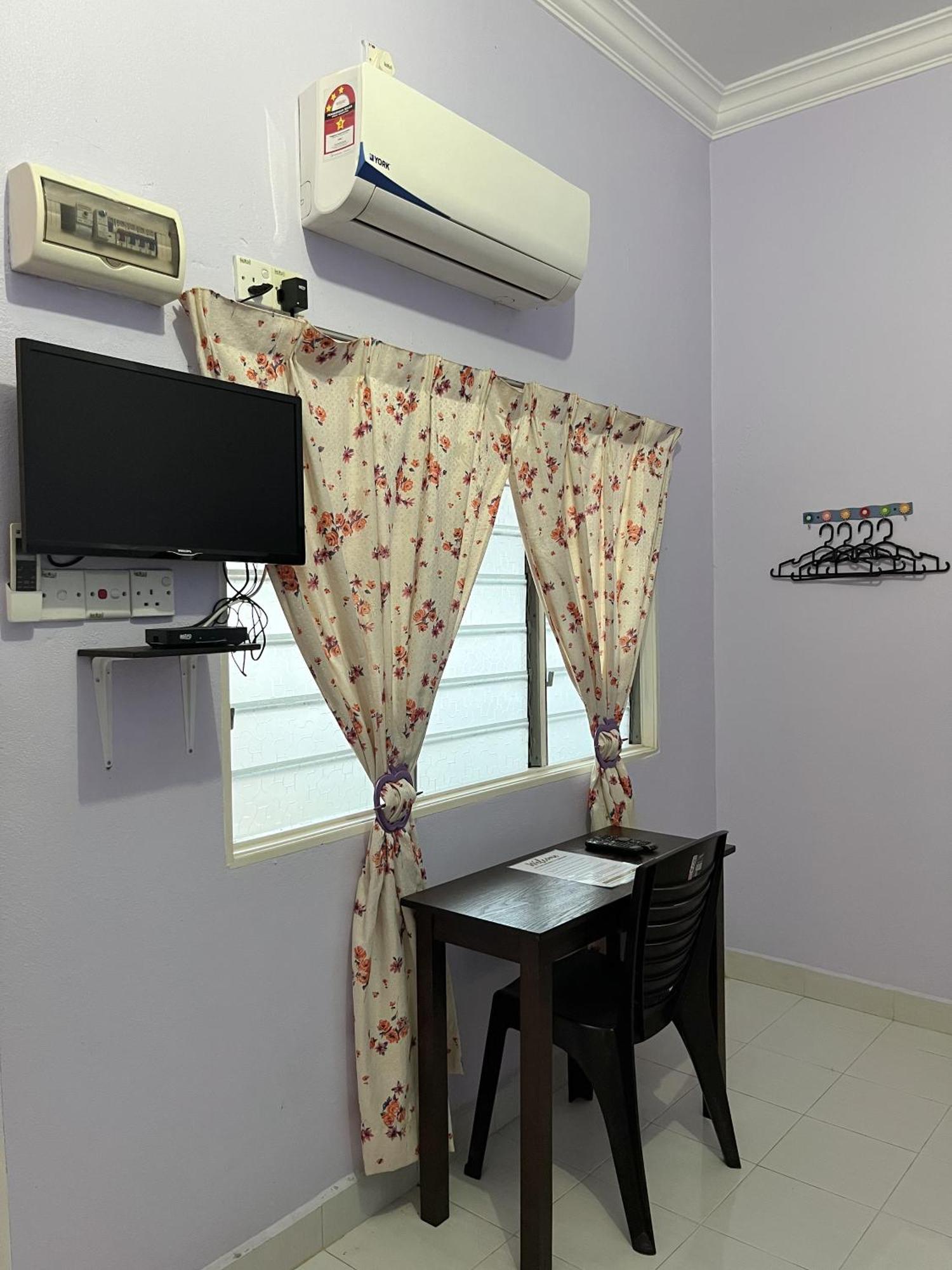 Rayyan'S Roomstay Pantai Kok Exteriér fotografie